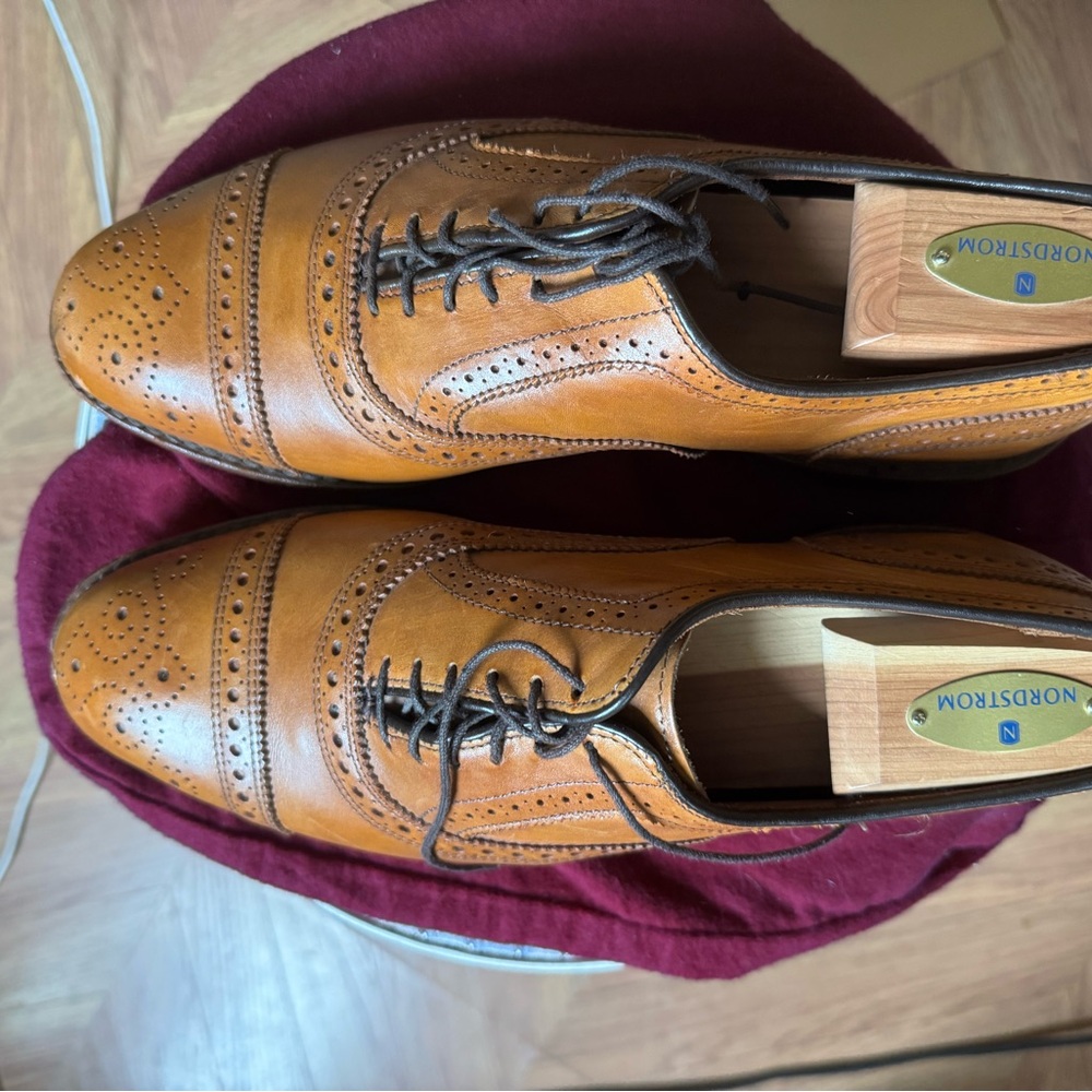 Allen Edmonds Strand - Picture 2 of 10